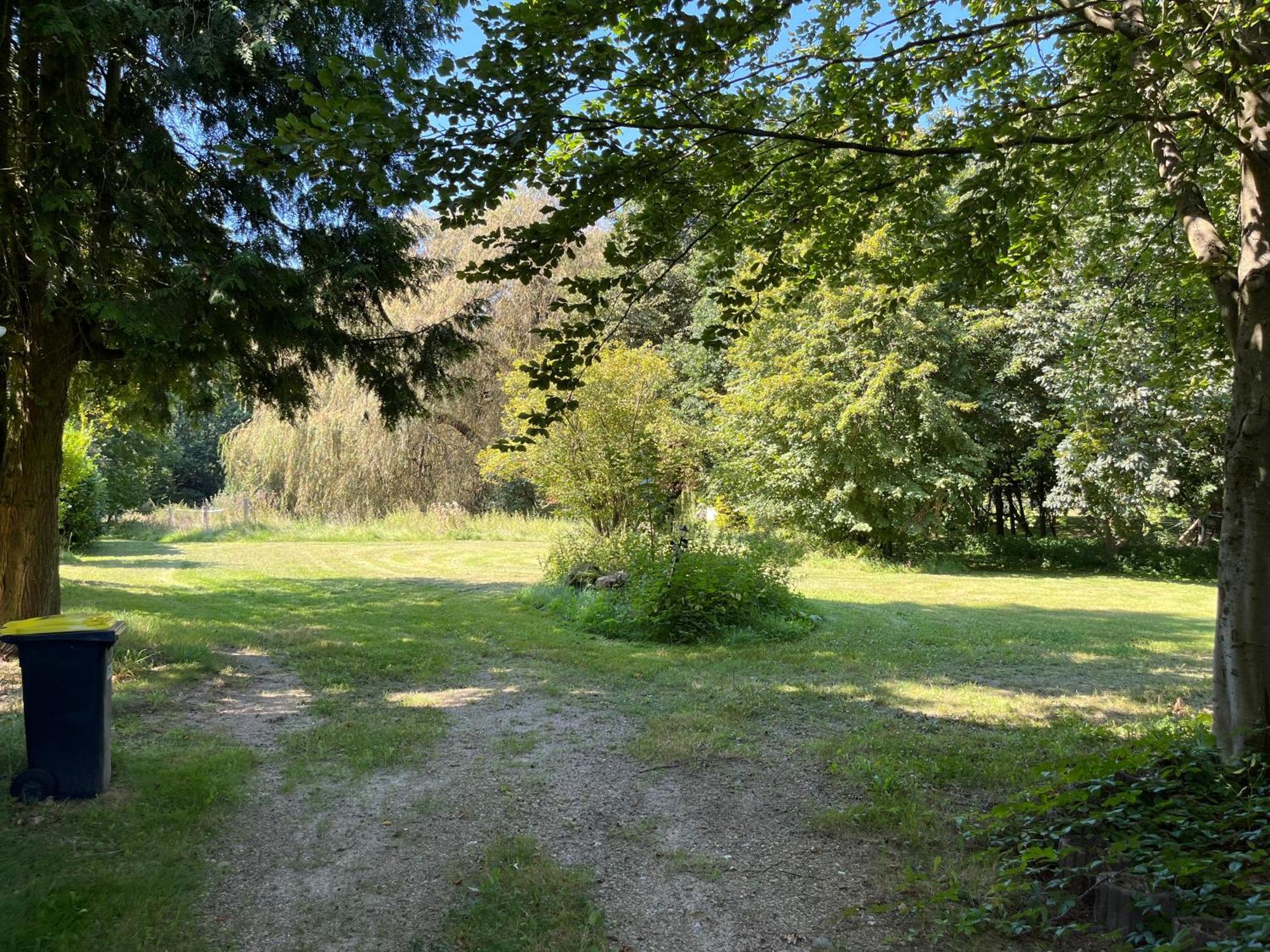 „altes Forsthaus“ Am Schloss Apartment Uelzen